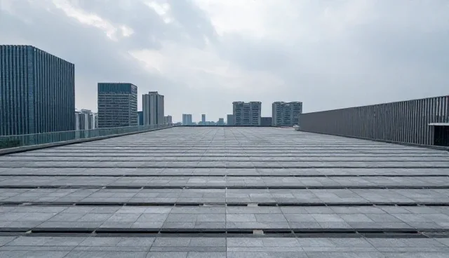 数据处理选型建议：集中式与分布式架构比较